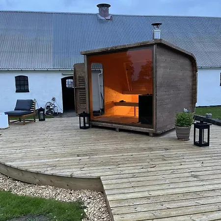 Wellness Glamping For 2 Personer Klovermarken Сasa de vacaciones *