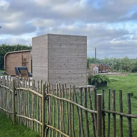 Wellness Glamping For 2 Personer Klovermarken * Tylstrup